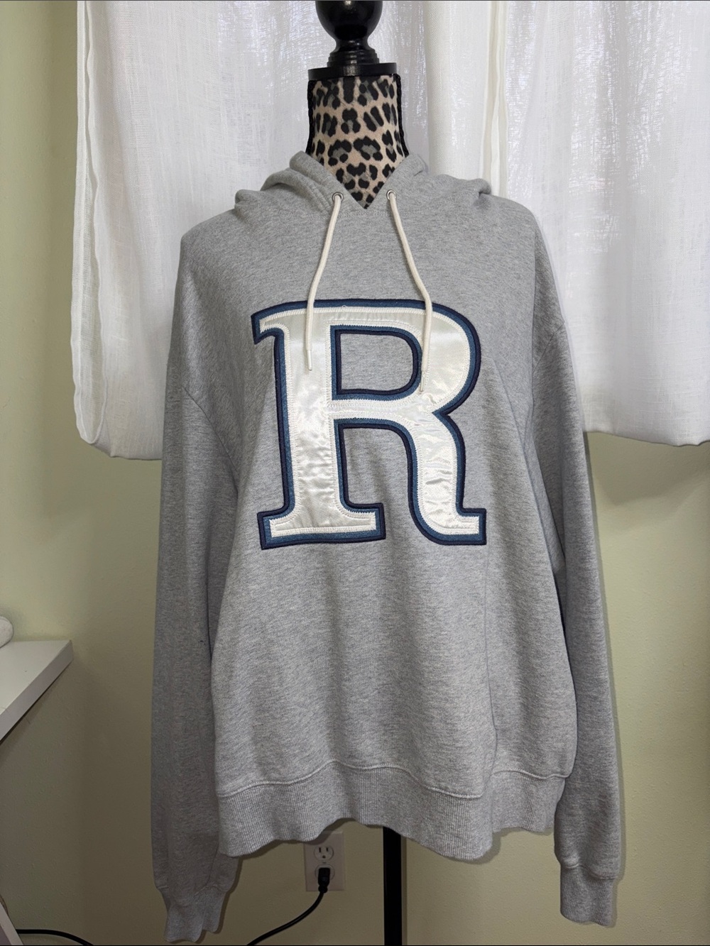 Good American Initial letter “R” Oversize Hoodie